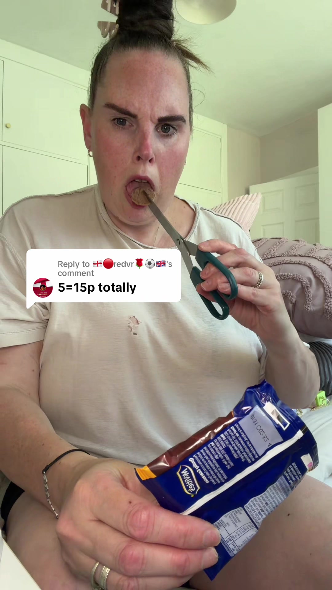 @Claire.Szydelko