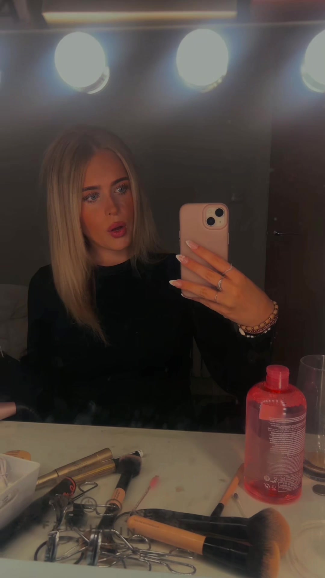 @olivia