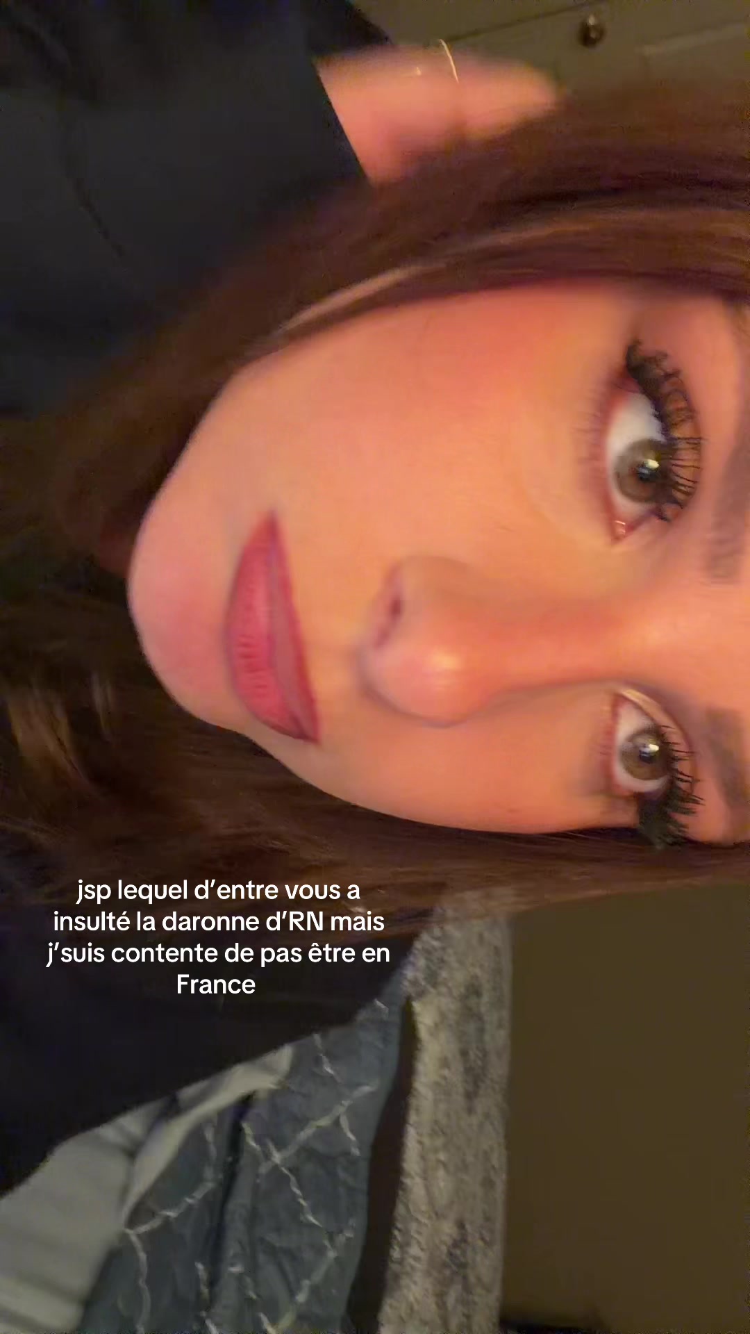 @lola