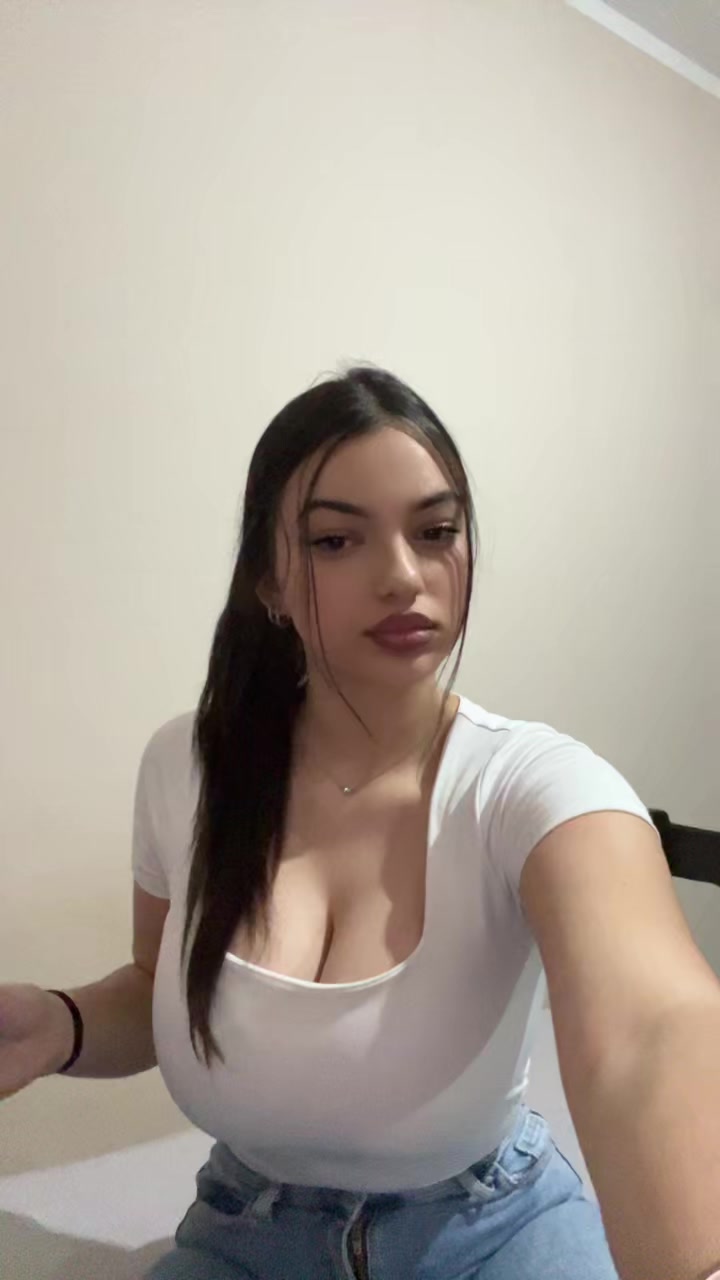 @milica♡