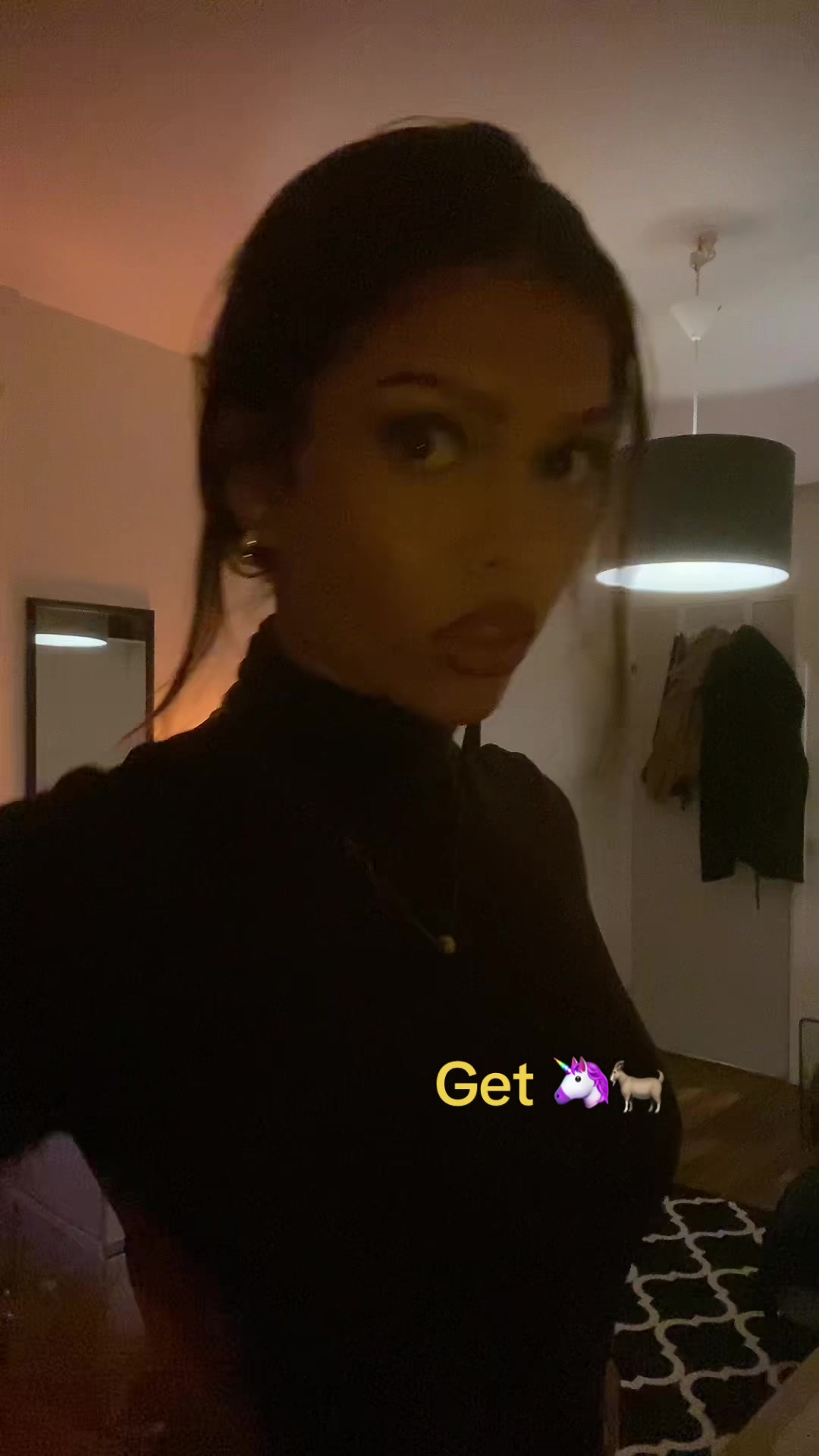 @Emilia💞