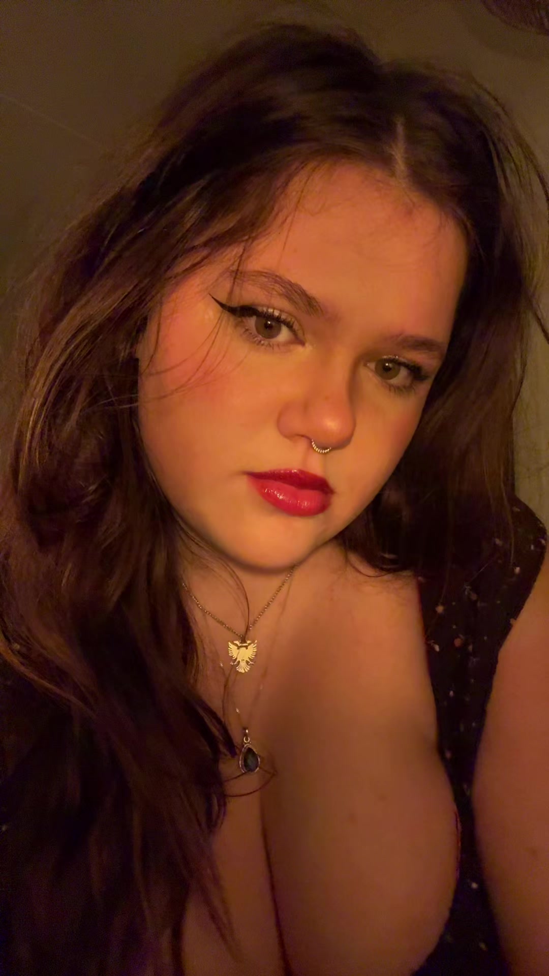 @elena🧞♀️