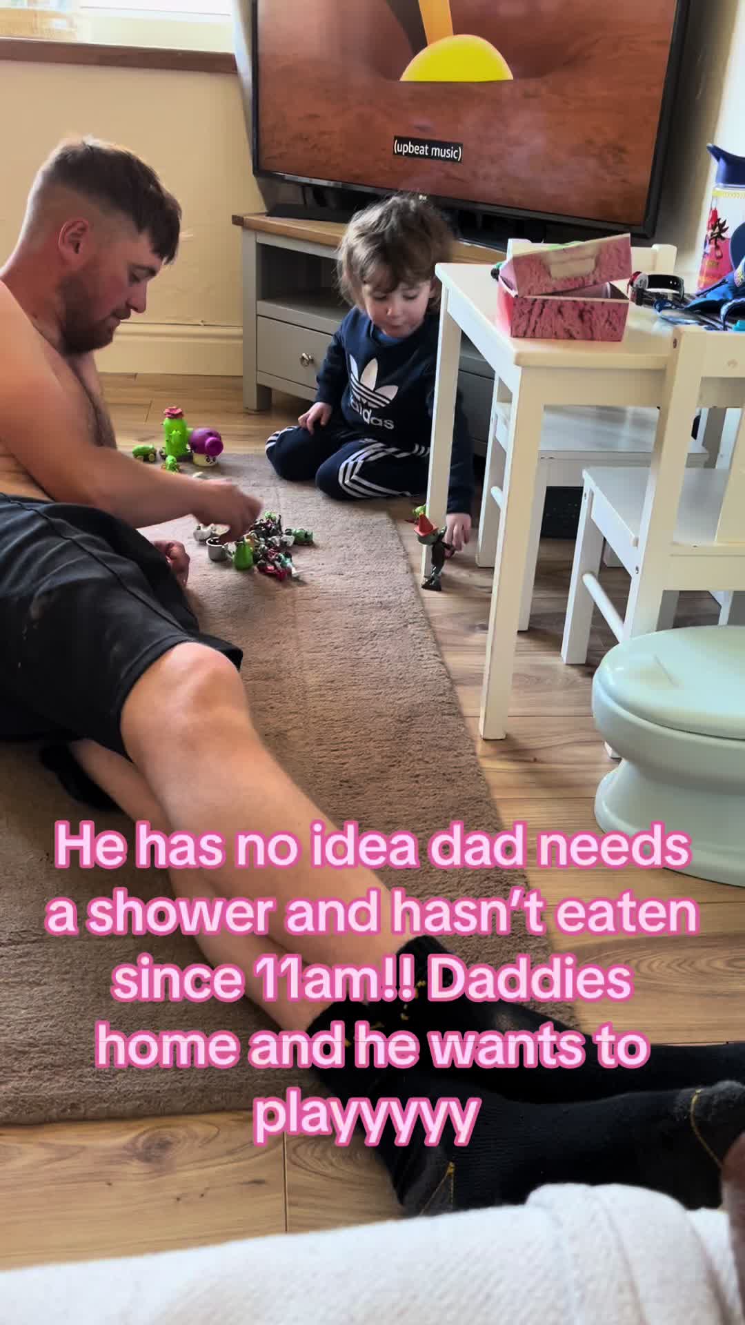 @MrsGeeWillis