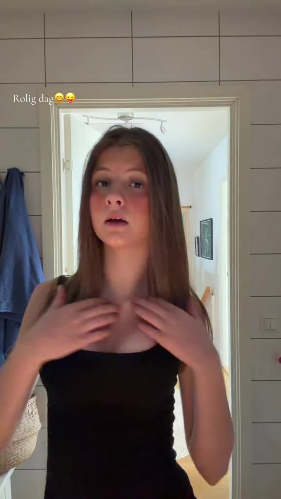 @Lilly spamm konto🥰
