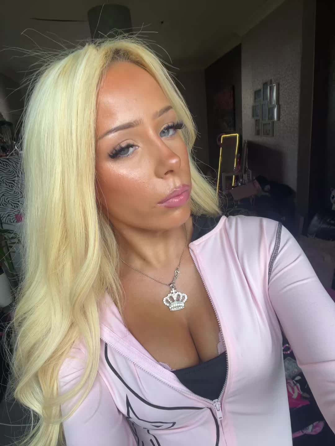 @christy 👸🏼
