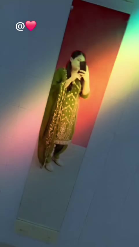 @Teri queen 👸 ✨️ 💖 😍