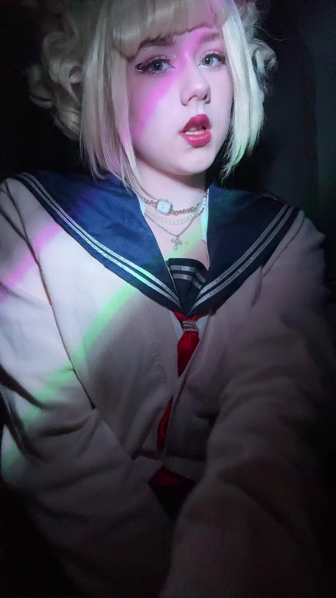 @<3