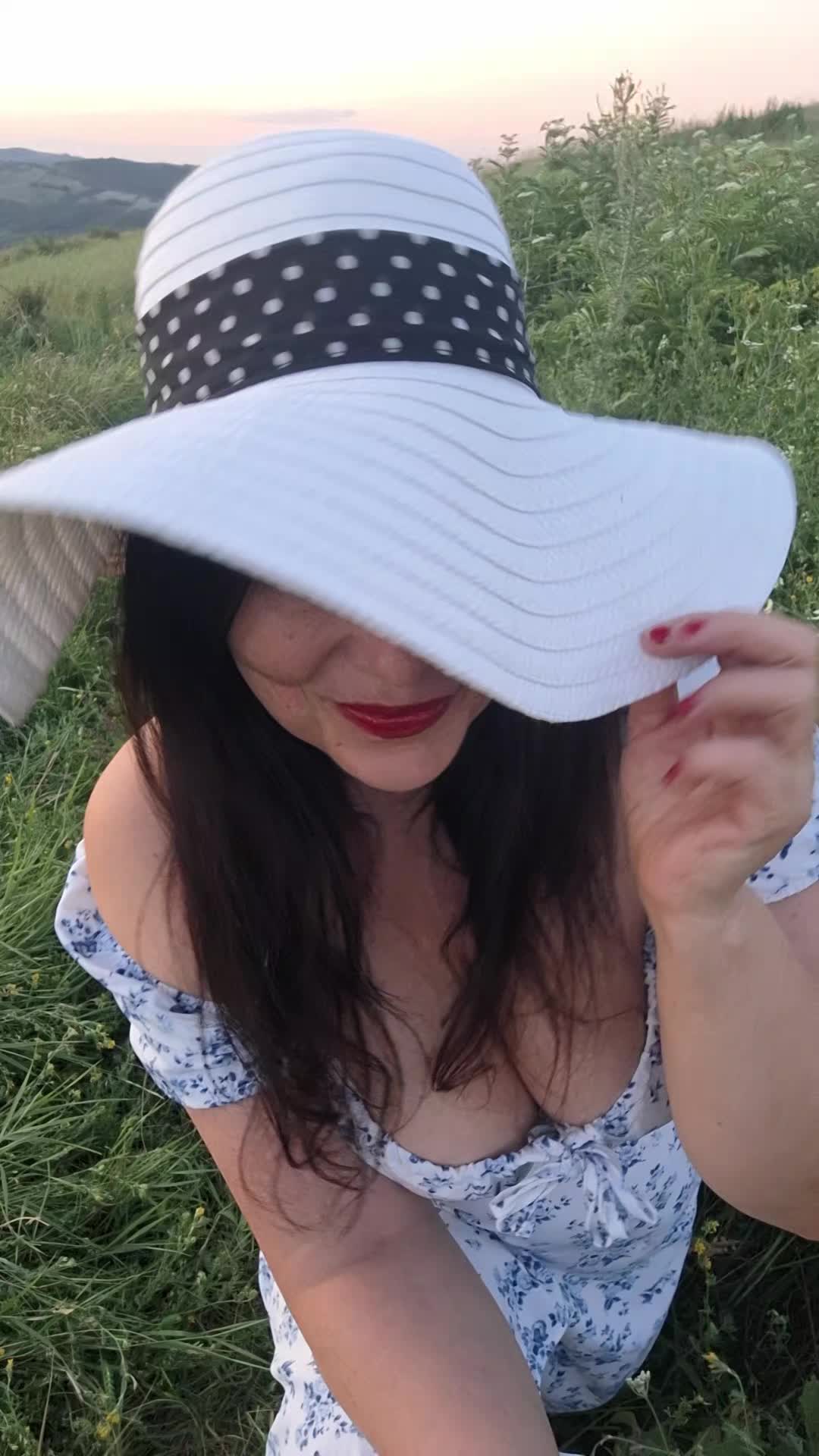 @Mirela50