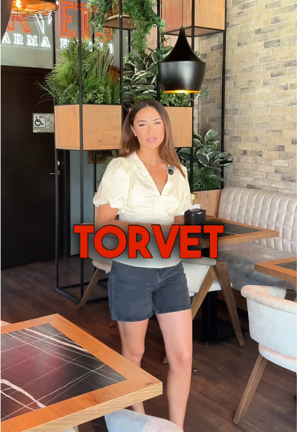 @Torvets Shawarma House