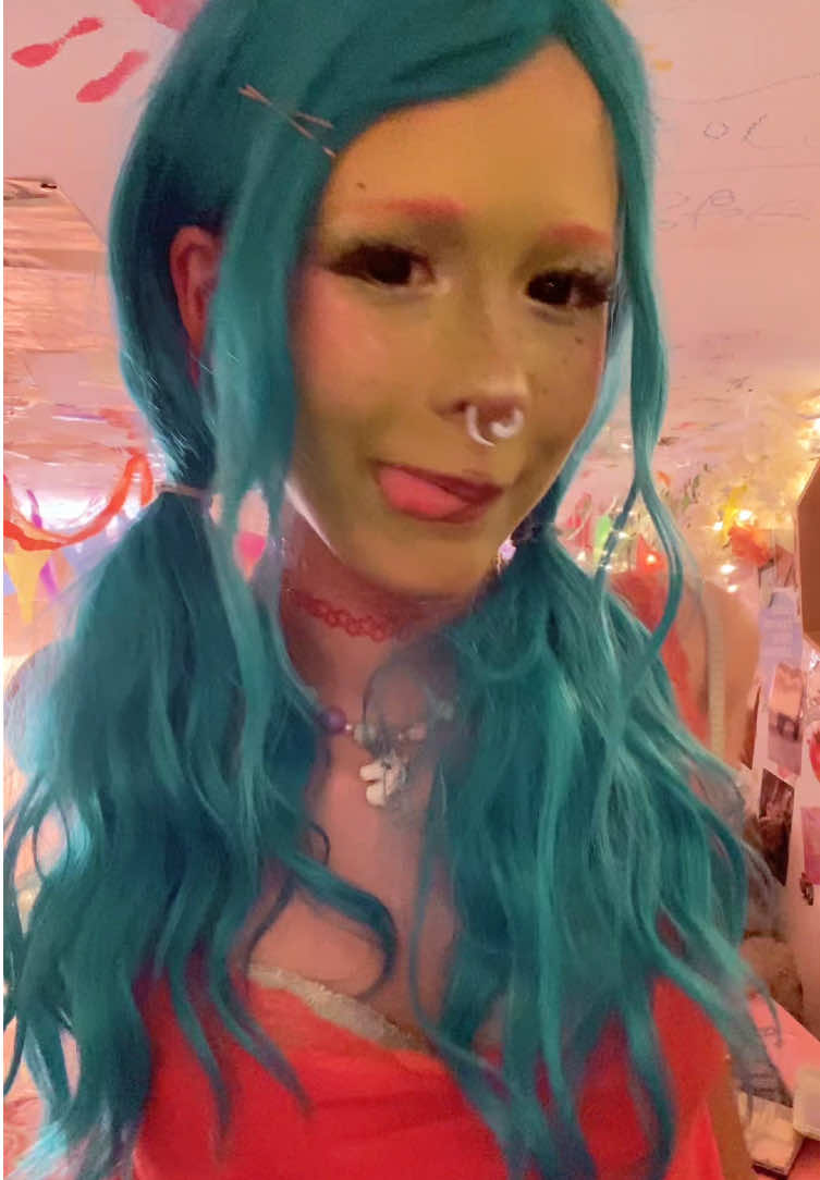 @Willow 👽🦧💖
