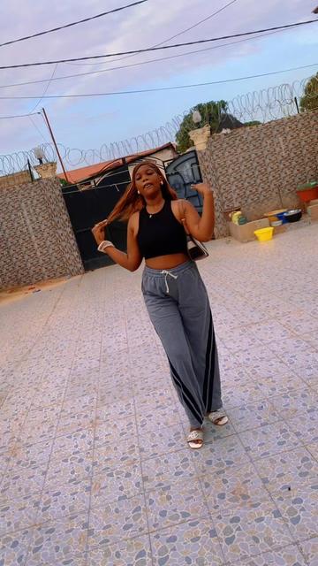 @f njie