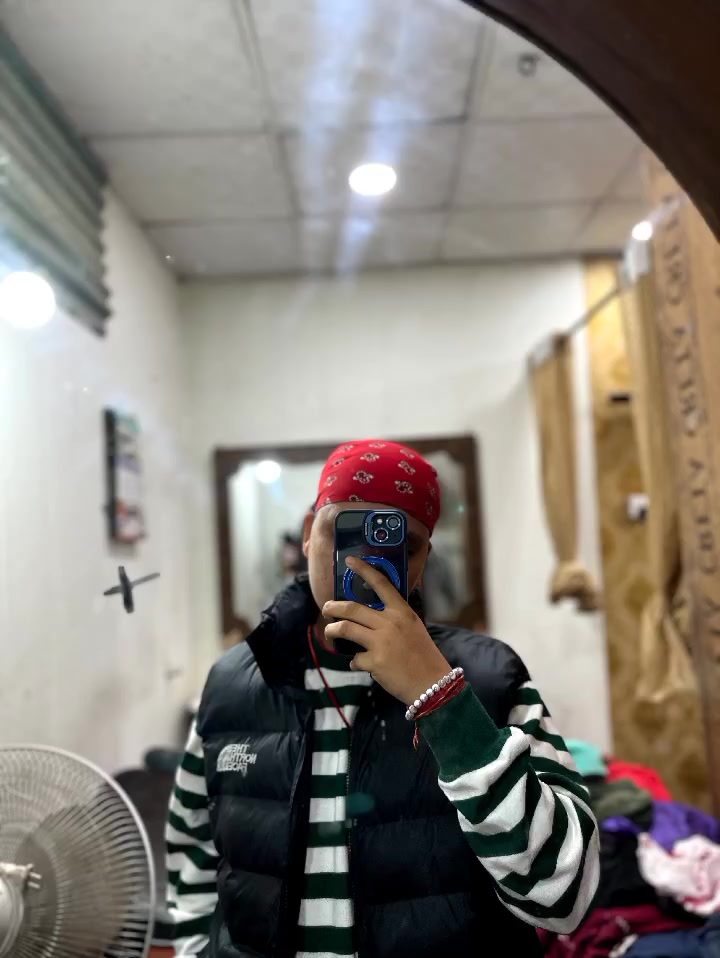 @𝐃𝐄𝐌𝐎𝐍☠️🖤