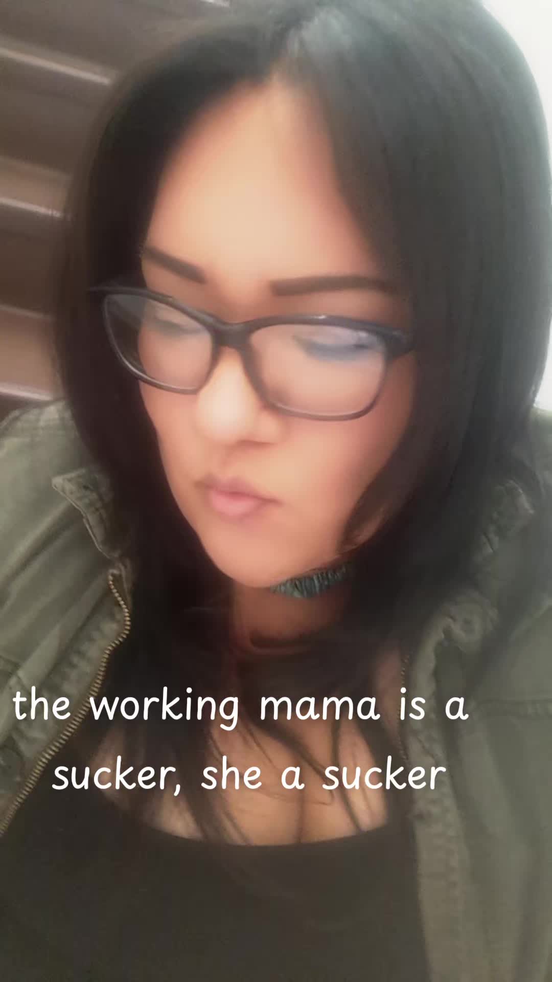 @Rezona✨️