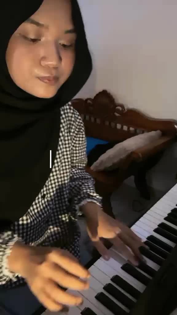 @emy 🎹