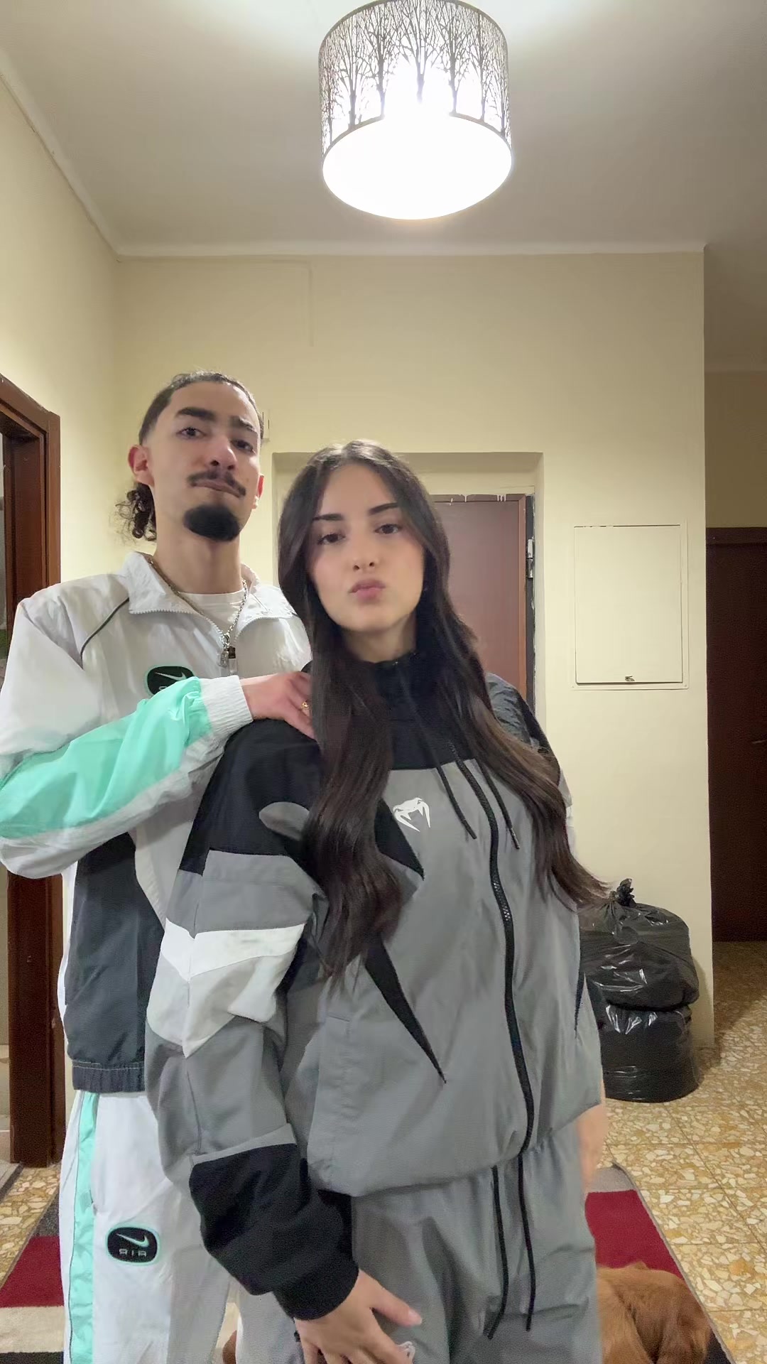 @Alí