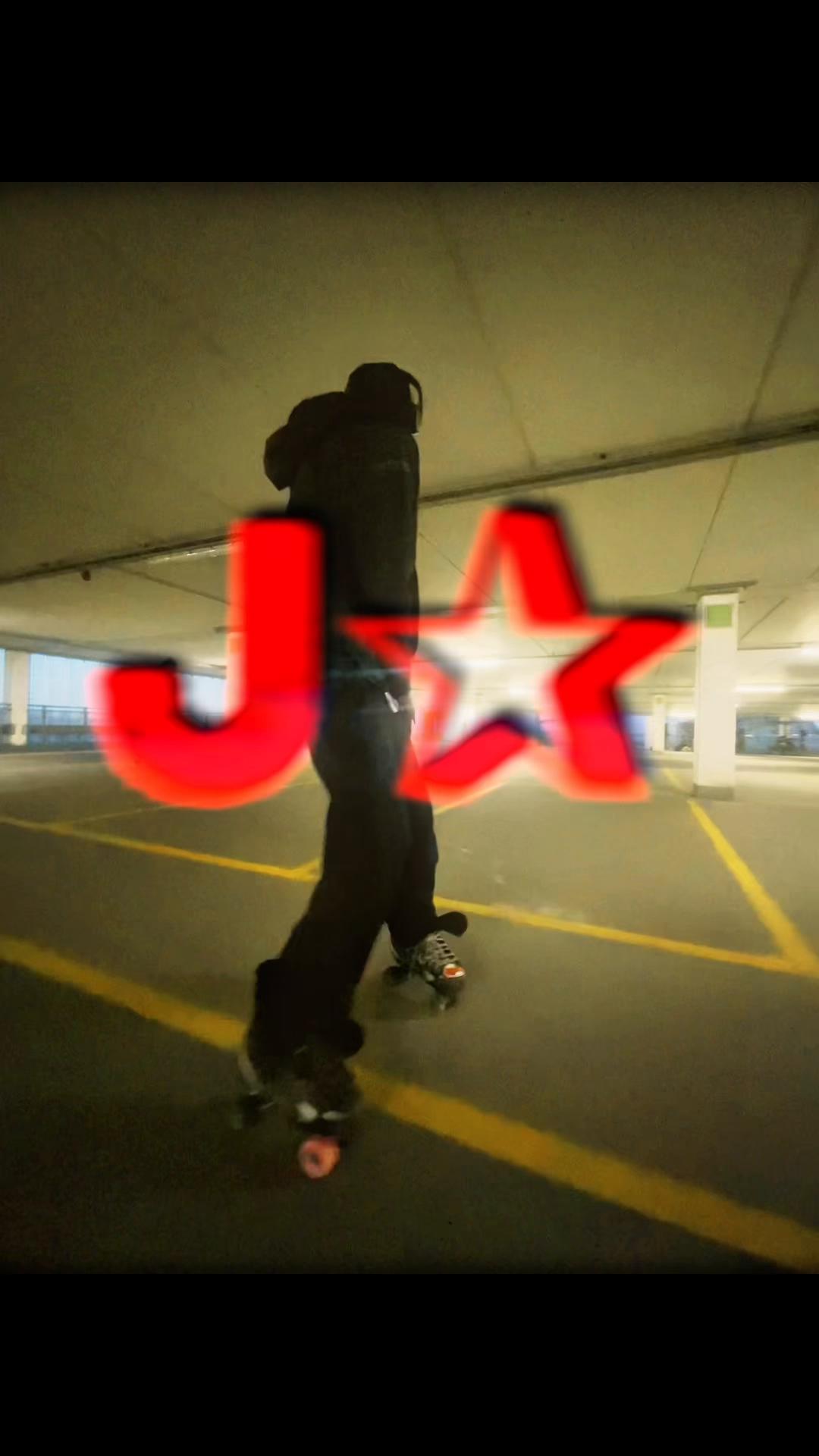 @J✰