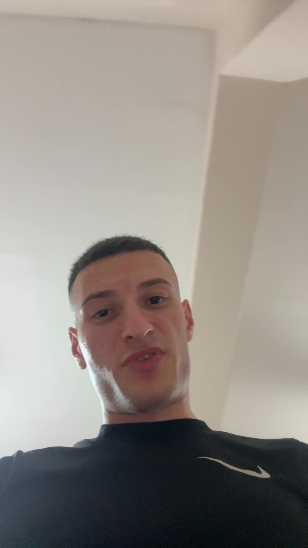 @DAMIΑN
