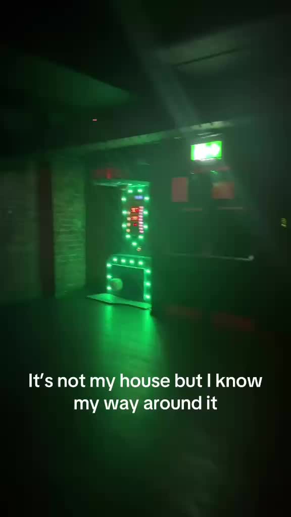 @Shit Indie Disco