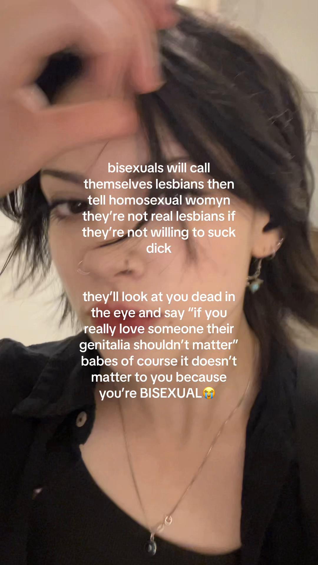 @sara ⚢