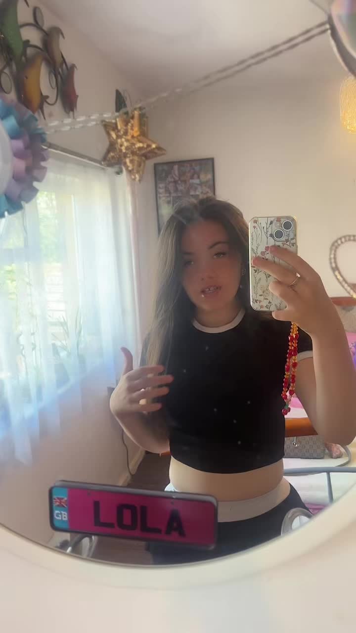 @Lola❤️😘
