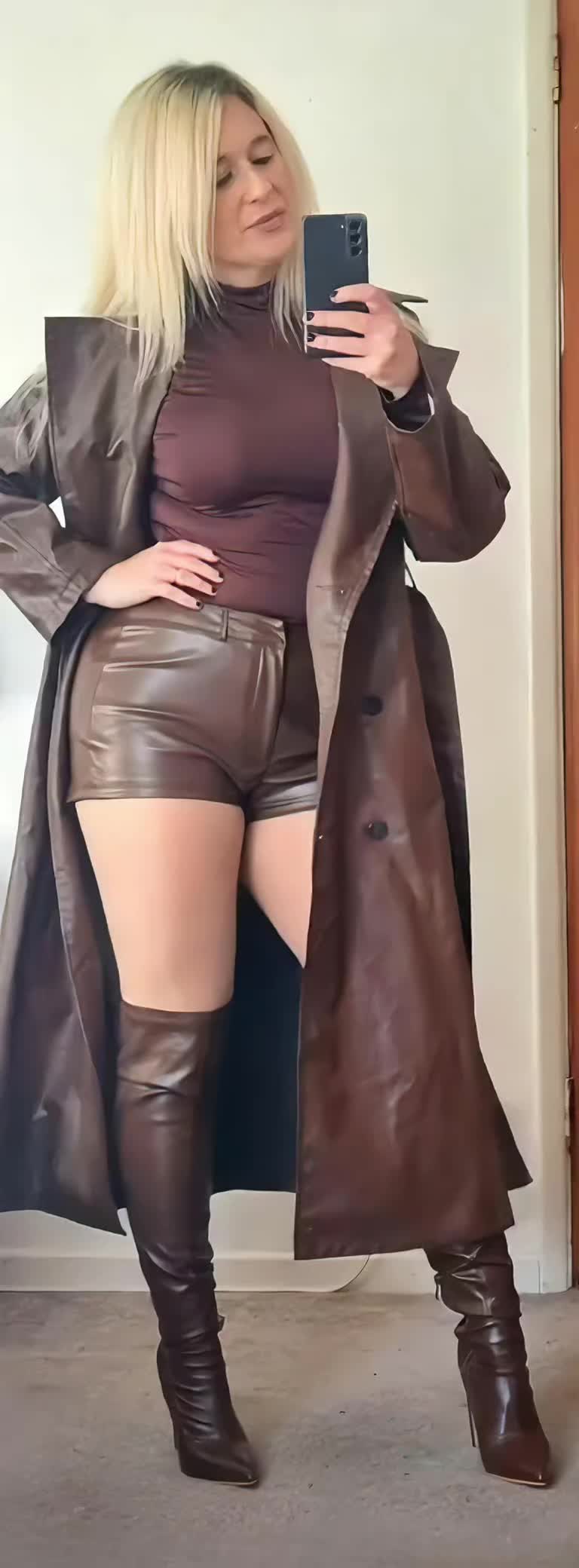@Eva