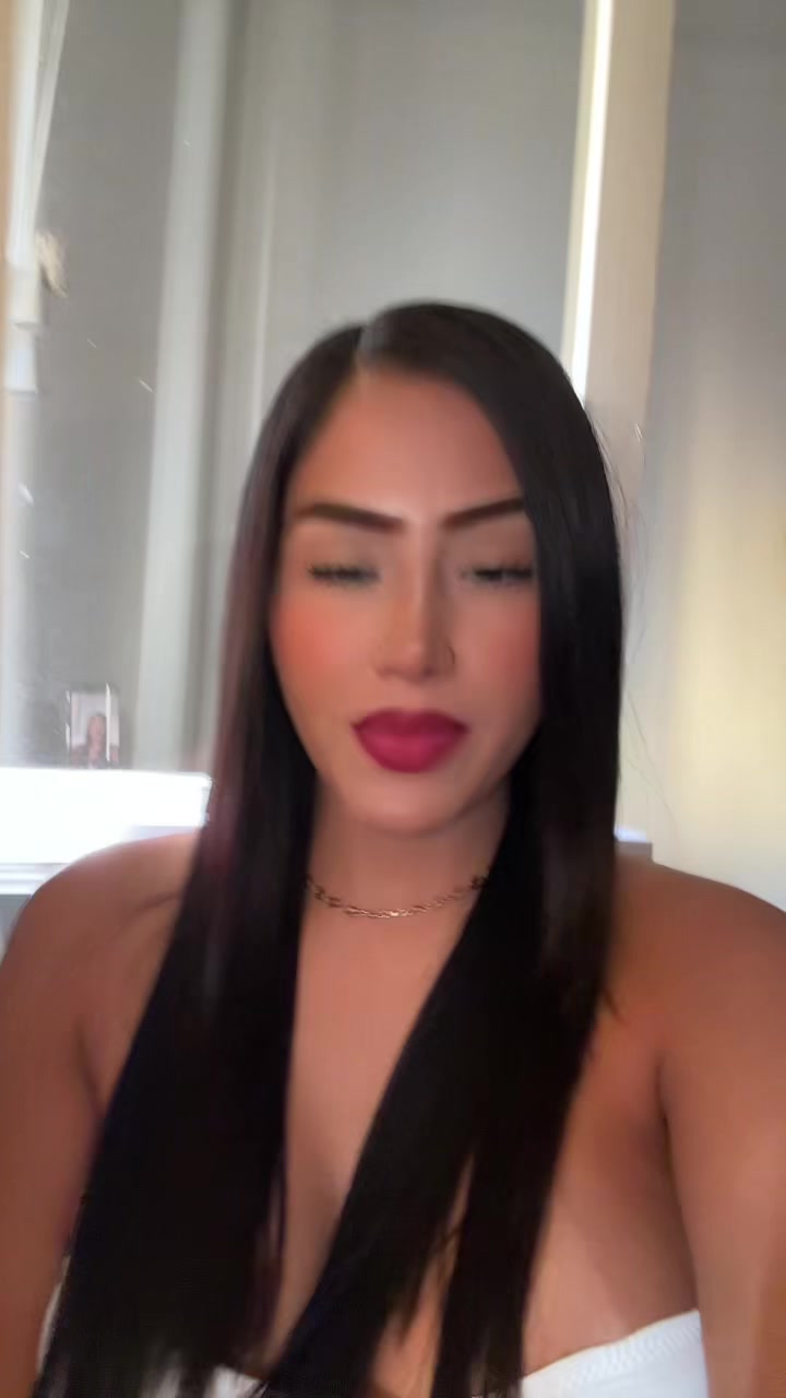 @GABRIELA CELESTE