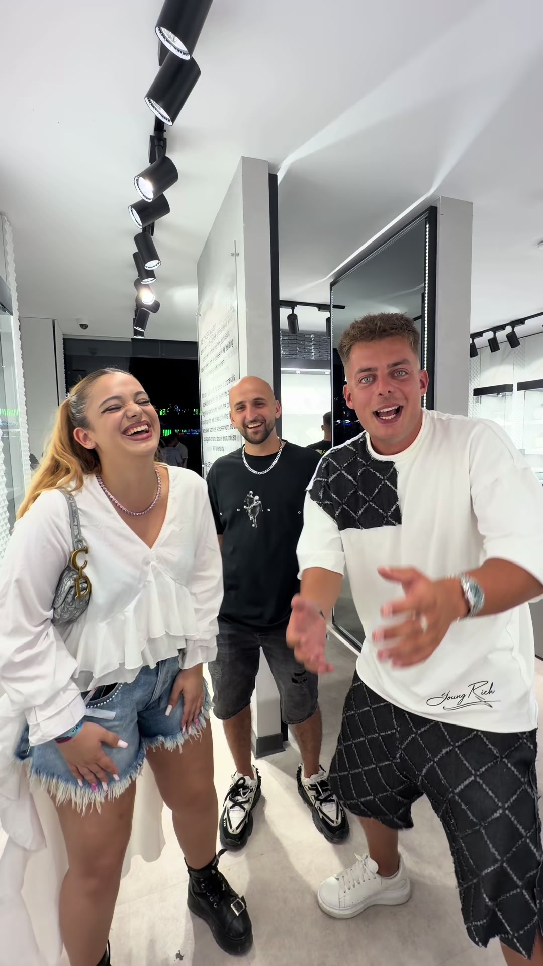 @Ice Concept România