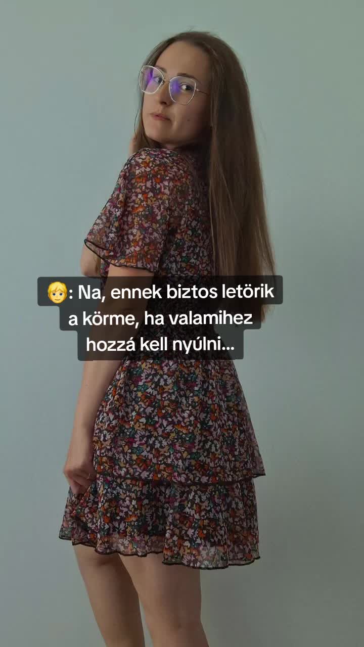 @Juh&aacute;sz-Rudnai K&iacute;ra