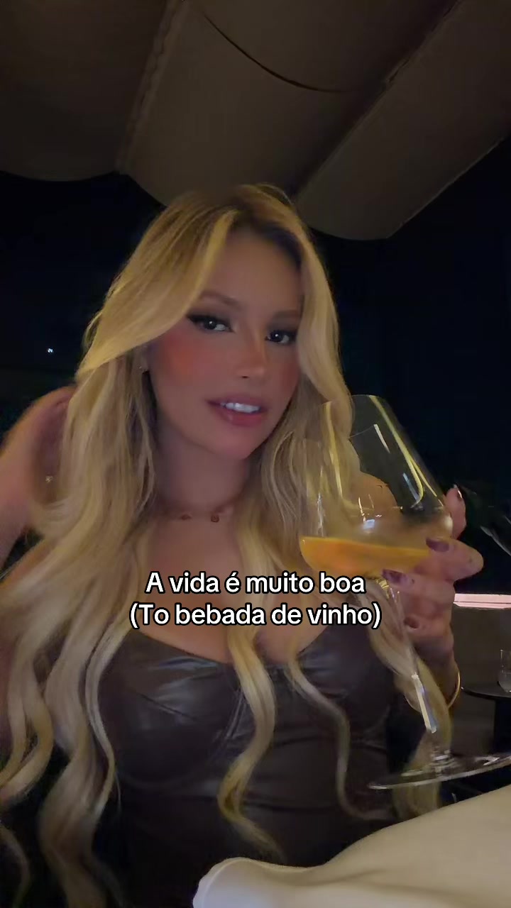@nicolly ★