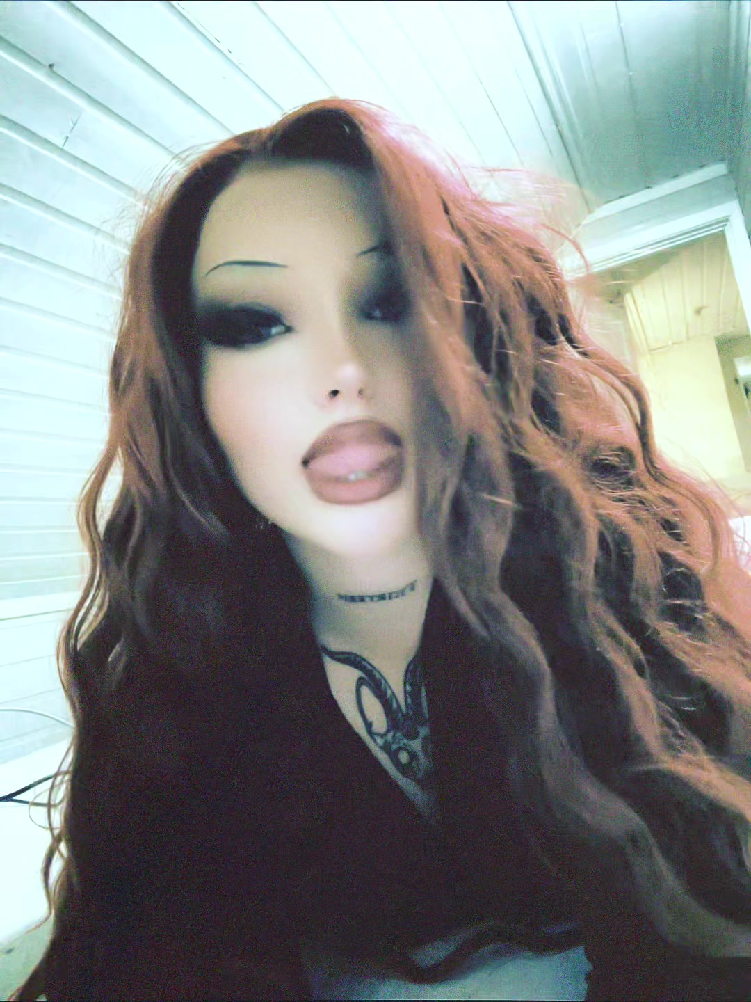 @Vikkzy