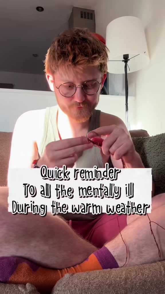 @sadknitting