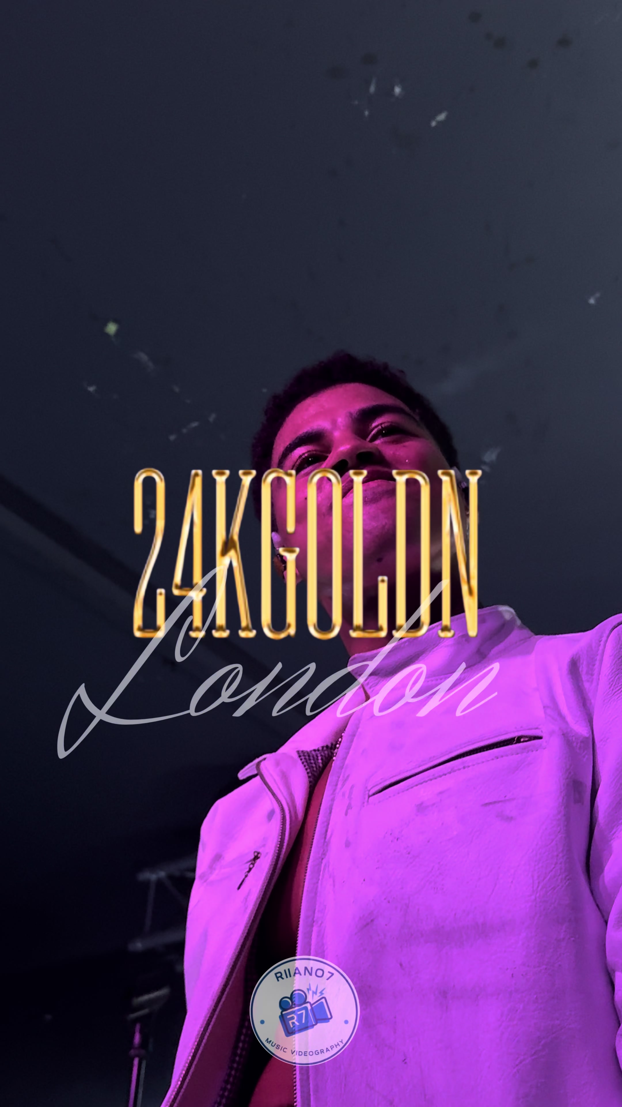 @𝙍𝙞 ⚡️