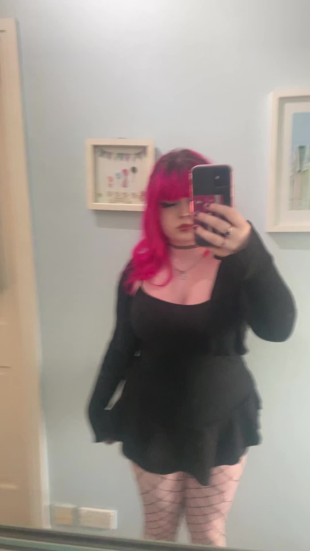 @eveasaurus🎀🏴