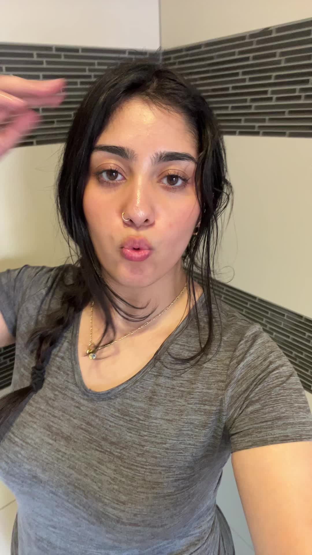 @Helannn