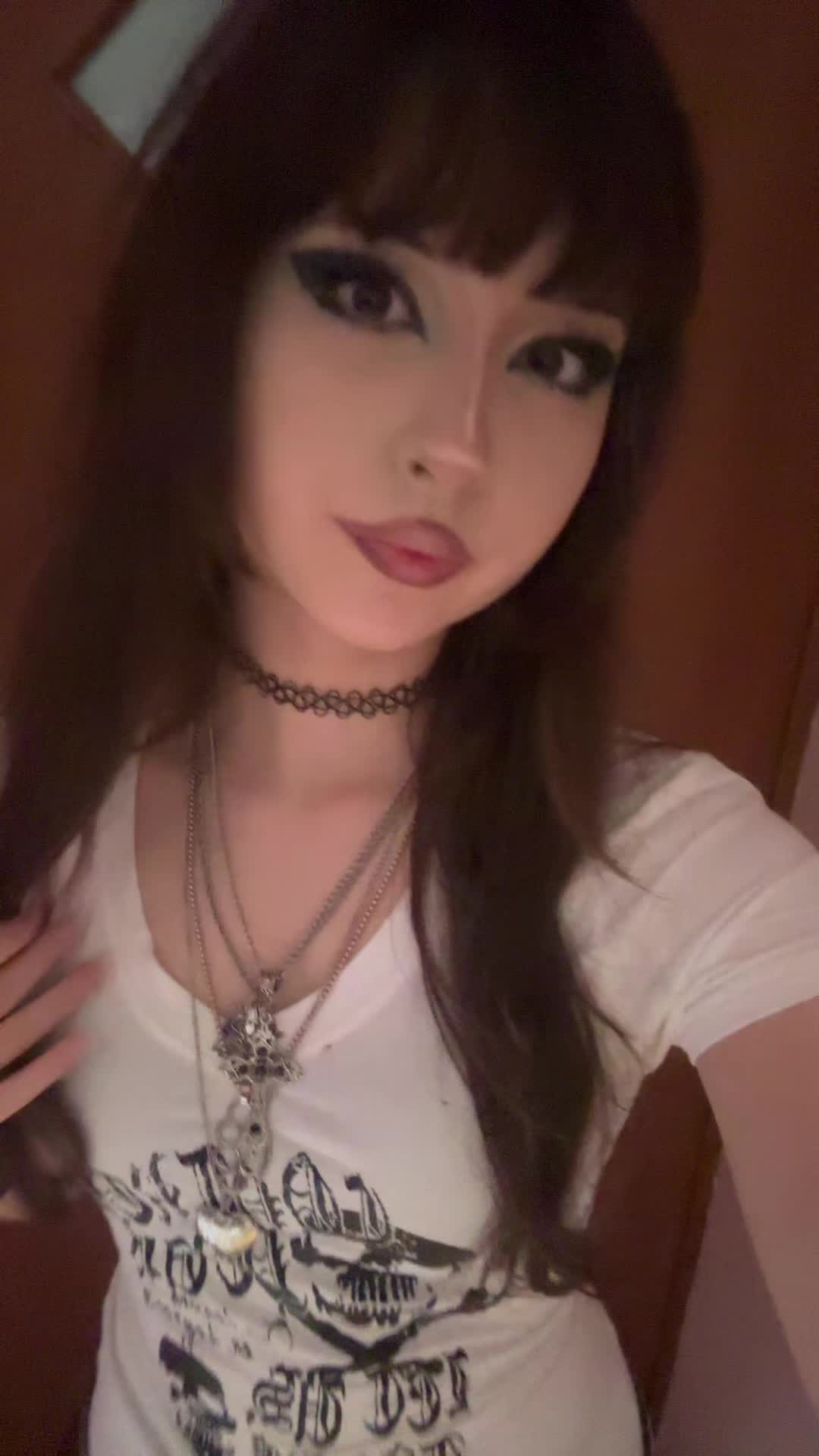 @ℳ𝒸𝒷𝓁𝒾𝓃𝑔 ℬ𝒶𝒷ℯ