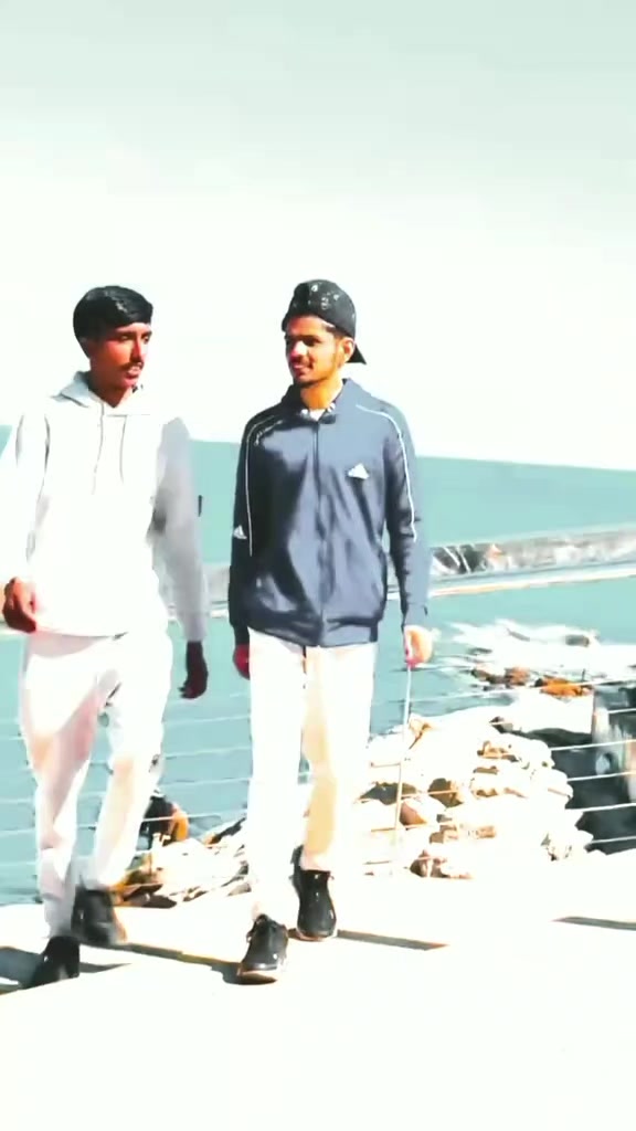 @HUSSNAIN GuJJAR 🇪🇦📍