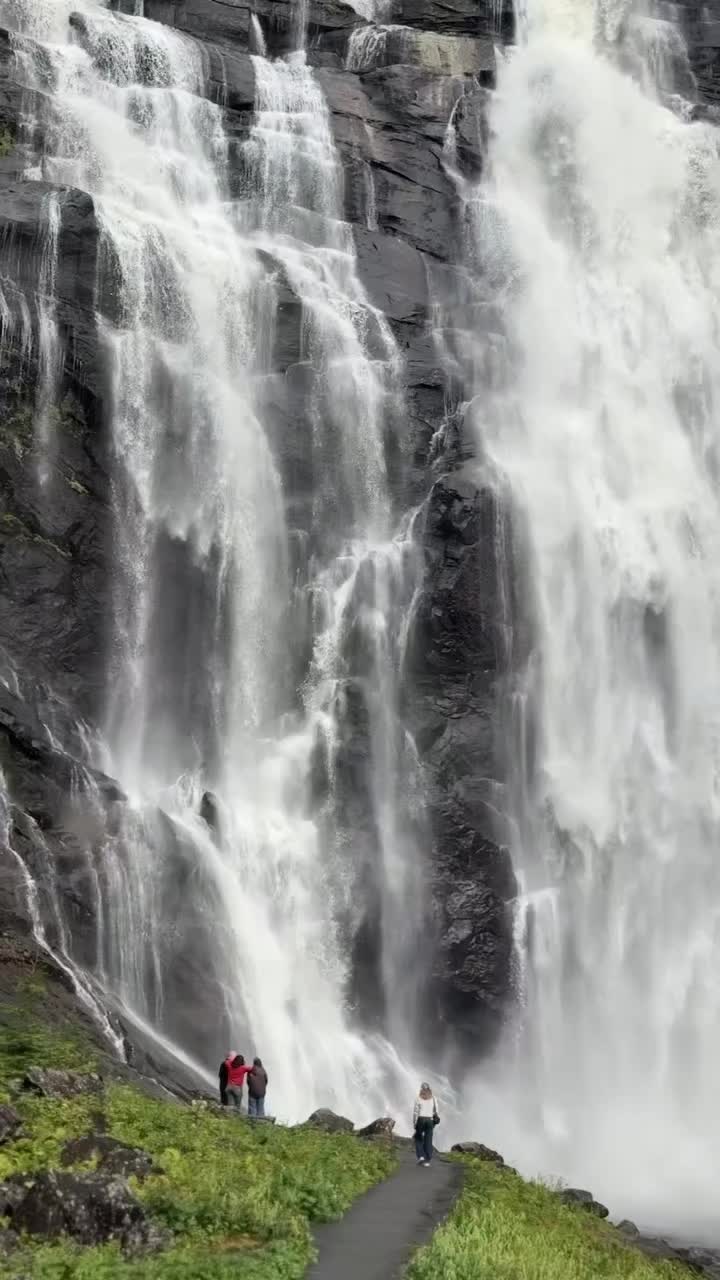 @Mountain boy