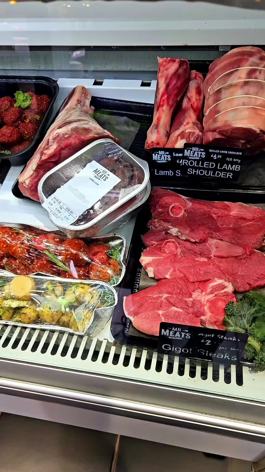 @MR MEATS Hamilton