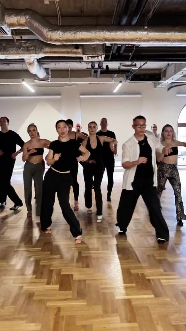 @vivelasalsauk