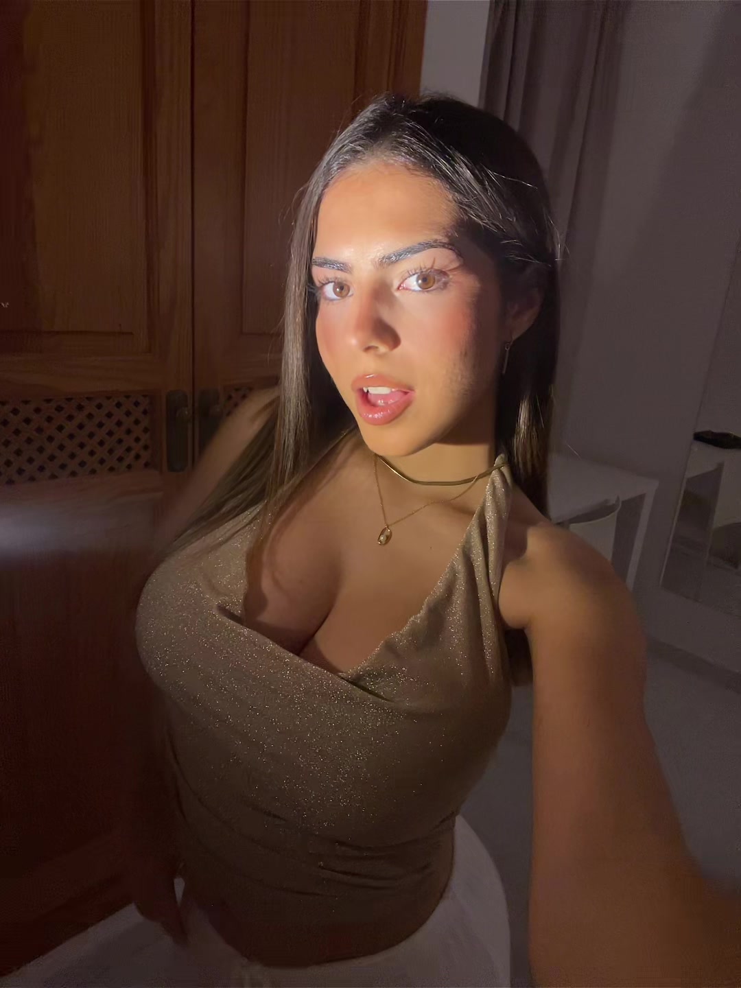 @Isa