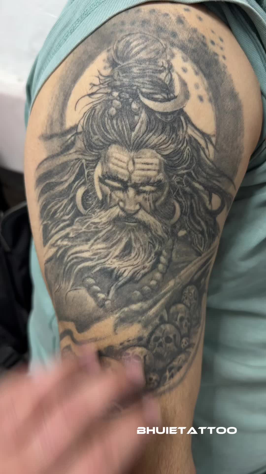 @Bhuie tattoo artist🇬🇧