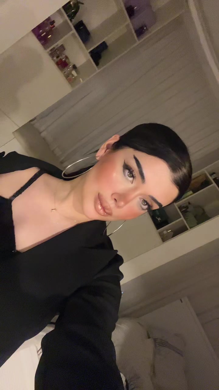 @Nazanin