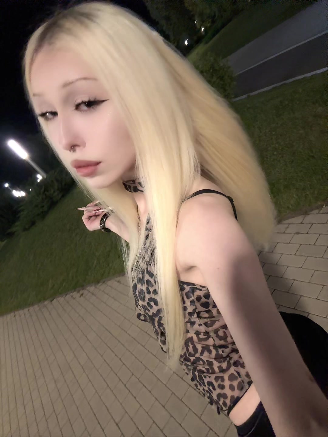 @аня ковач