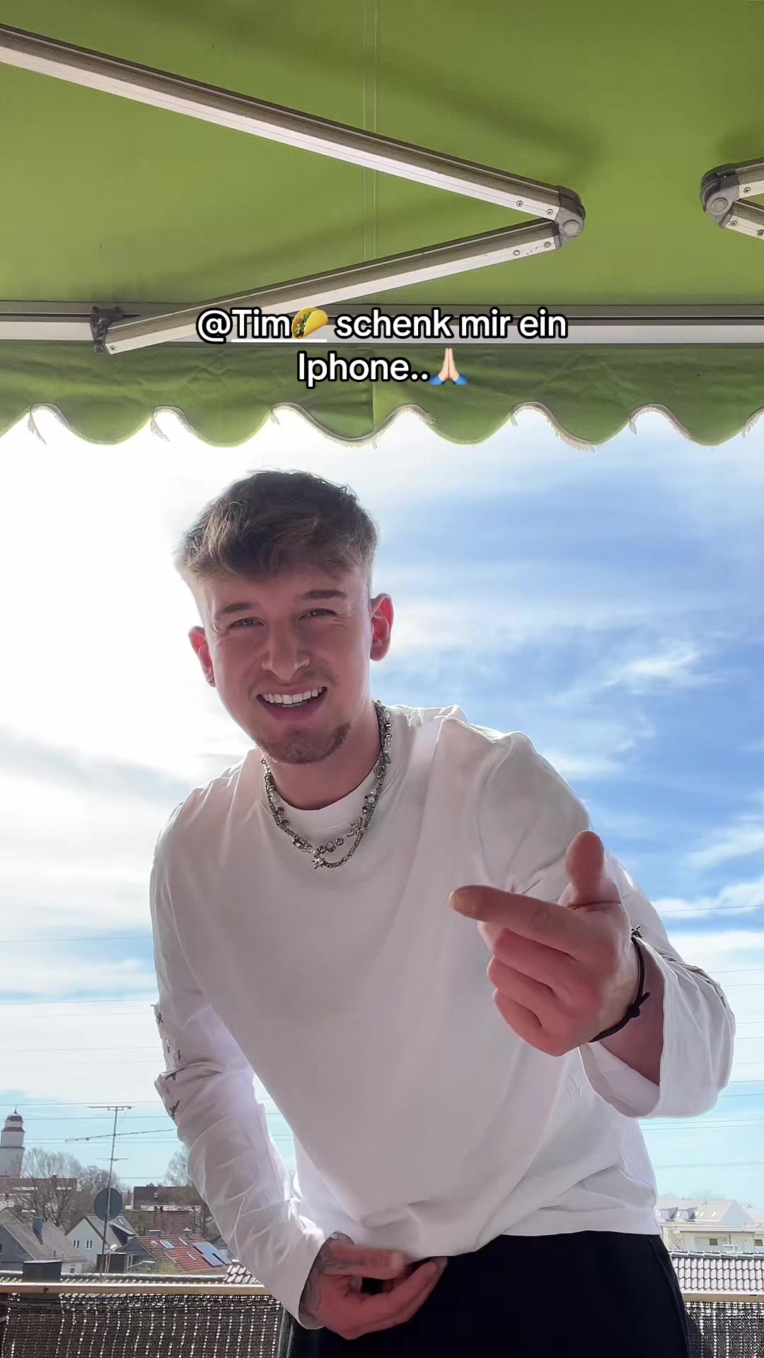 @𝗦 𝗘 𝝠 𝗡 † ⚡️