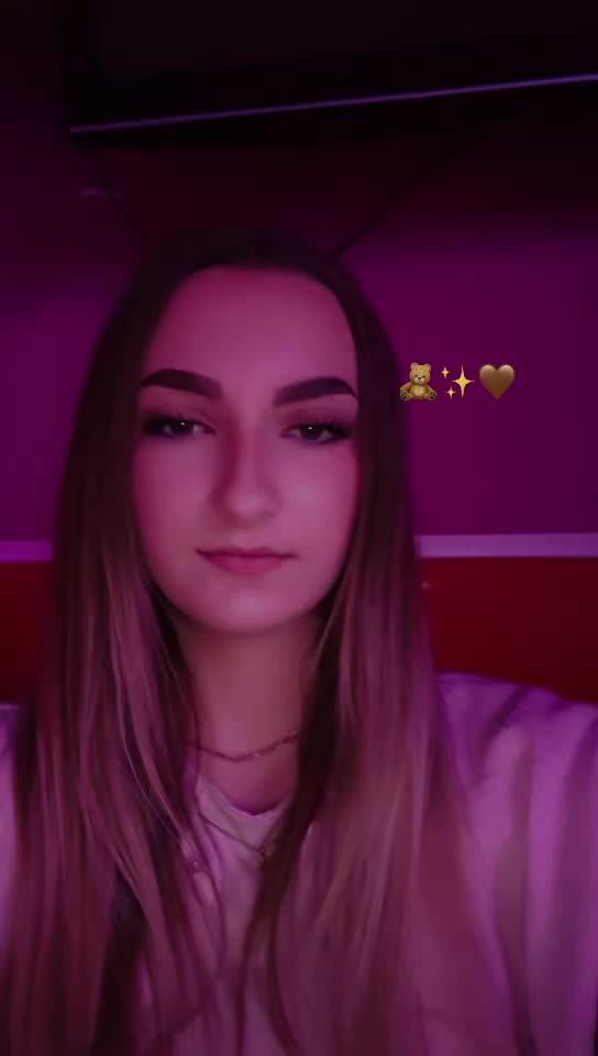 @alexia<3