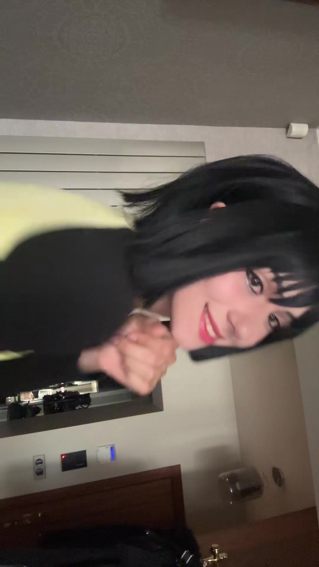 @annirelia