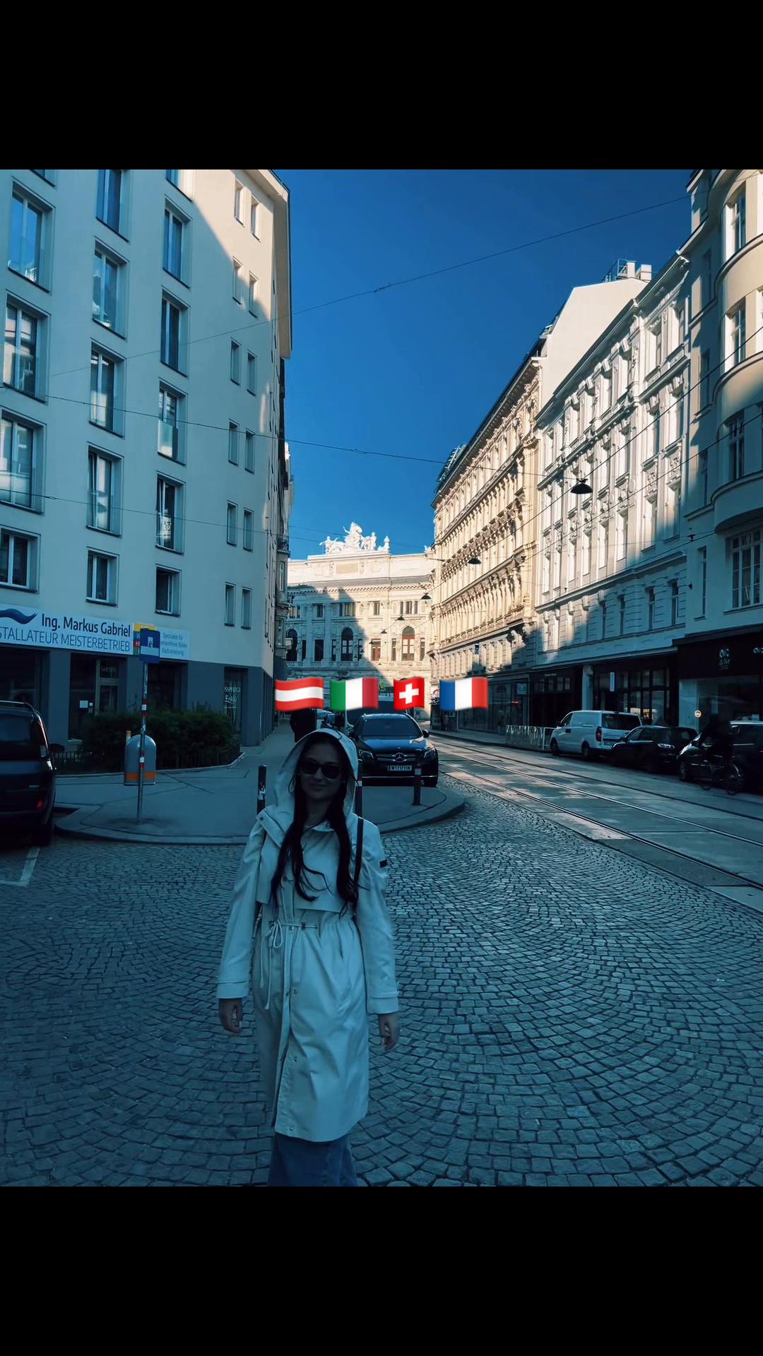 @Alexandra Georgiana