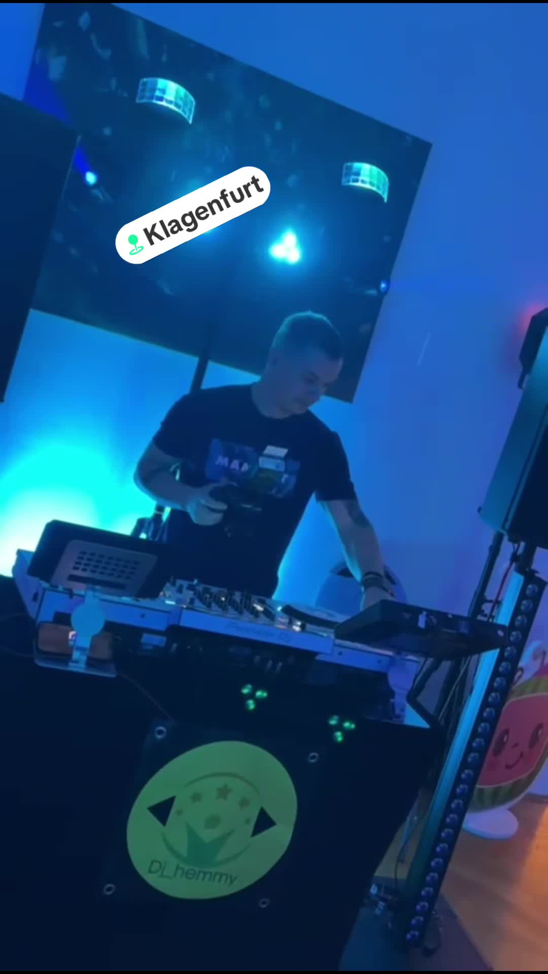 @Dani😎