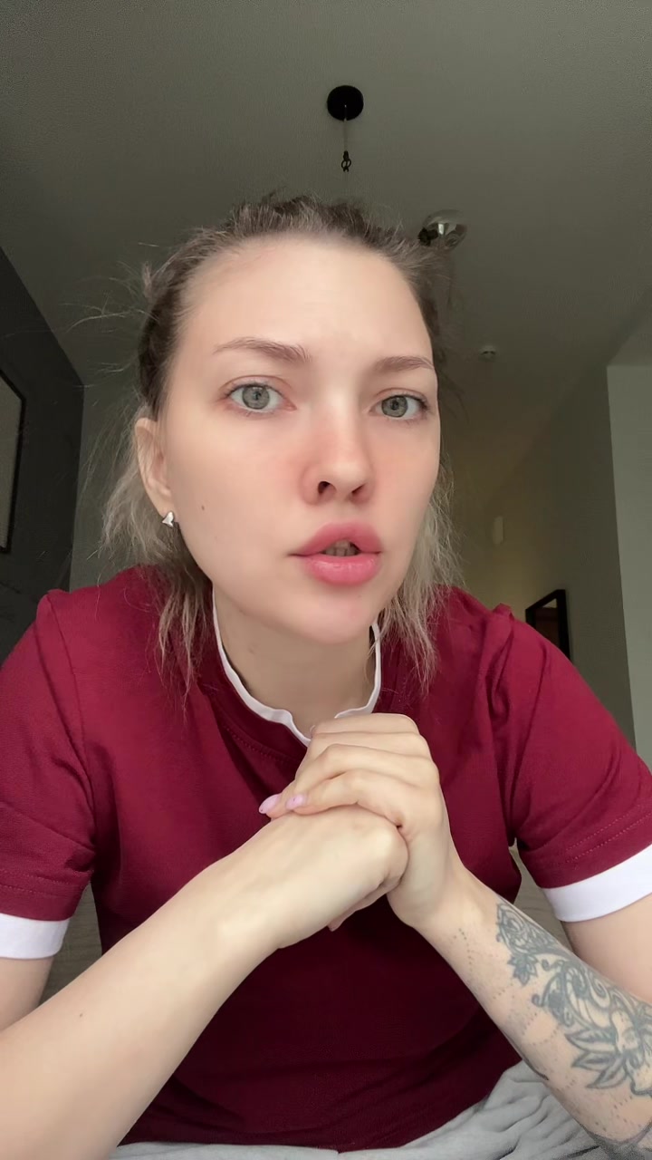 @ЖИЗНЬ ИСПЫТЫВАЕТ