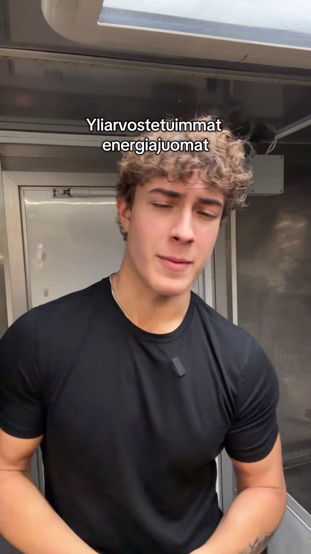 @Nicco